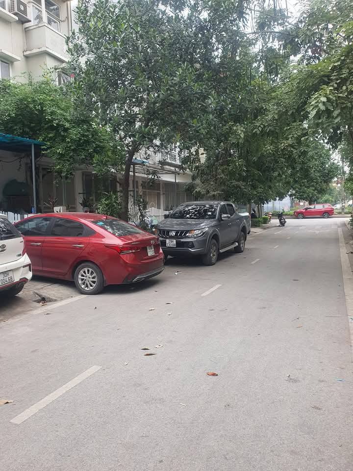 Biệt Thự Liền Kề VILACERA Xuân Phương: 75m2, 5 Tầng, 15.8 Tỷ - View Công Viên