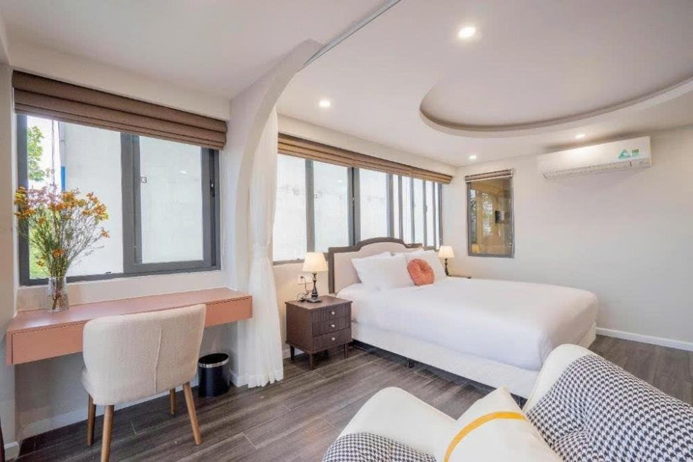 Bán Tòa Nhà Cao Cấp Mặt Tiền Bùi Thị Xuân, Quận 1 - DT 91m2, Dòng Tiền 3 Tỷ/Năm