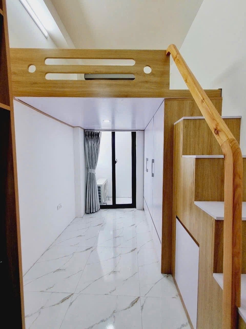 Chợt Cơ Hội Đầu Tư: Khách Sạn Mini 6 Tầng, Vị Trí Đắc Địa Thanh Xuân