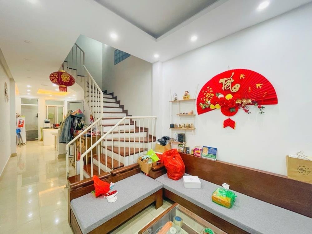Bán nhà phố Đào Tấn, Ba Đình, Hà Nội - 20.6 tỷ - 109m2 - Vị trí đẹp, giao thông thuận tiện