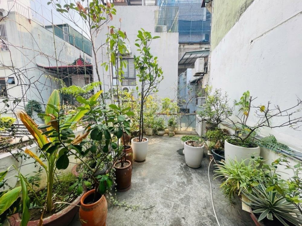 Bán nhà phố Đào Tấn, Ba Đình, Hà Nội - 20.6 tỷ - 109m2 - Vị trí đẹp, giao thông thuận tiện