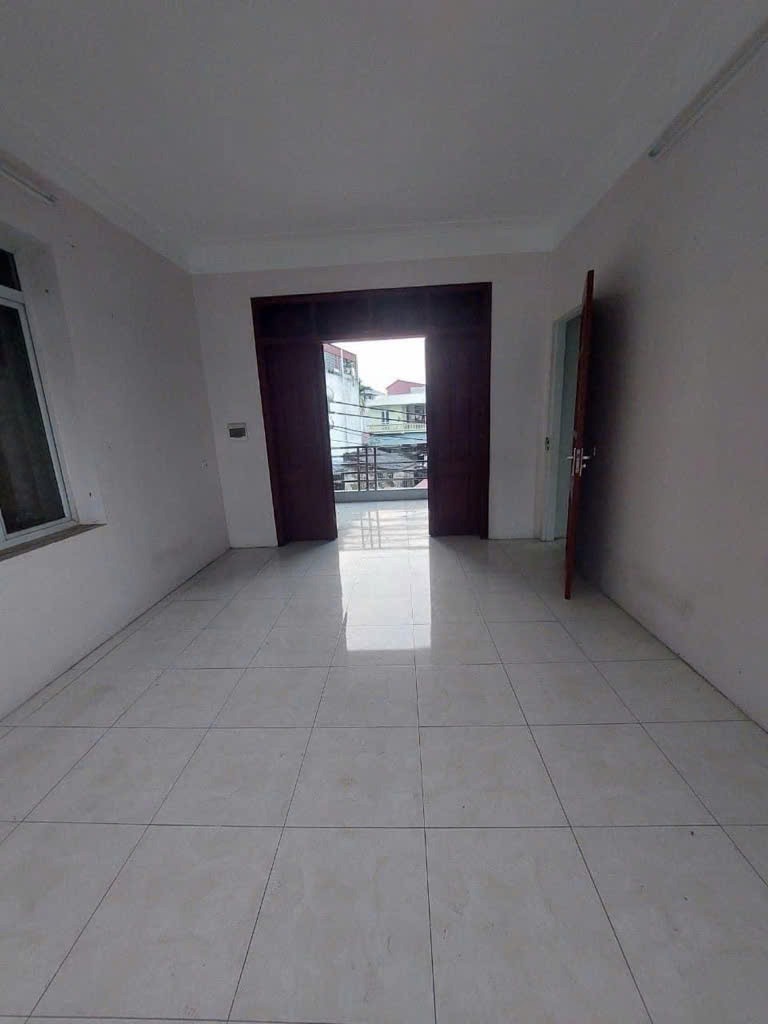 Bán Gấp Nhà Dương Xá - 58m2, 3 Tầng, MT 5m, 4.6 Tỷ - Vị Trí Đẹp