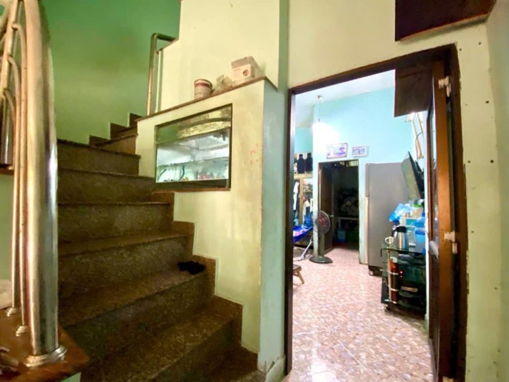Bán Nhà Mặt Tiền Quận 8: 3.3x14m, Giá 8.5 Tỷ - Vị Trí Đắc Địa