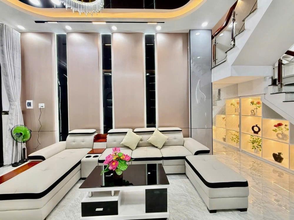 Nhà Full Nội Thất Cao Cấp Q12 - 5.7 Tỷ - Vị Trí Đẹp