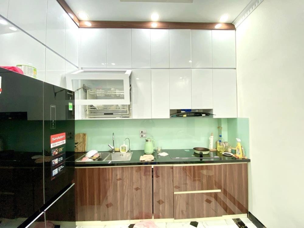 Nhà đẹp đường Láng - Full nội thất - Giá tốt - Gần Đại học