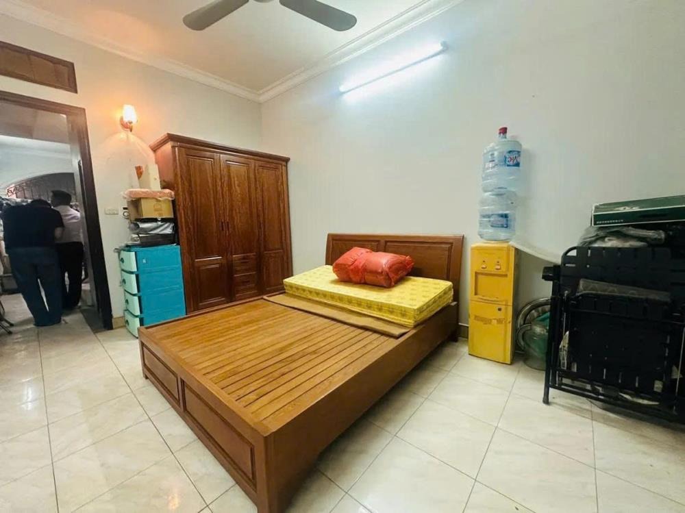 Nhà Đẹp Full Nội Thất, Vị Trí Đắc Địa Lê Thanh Nghị - Giá Tốt, Sổ Sẵn
