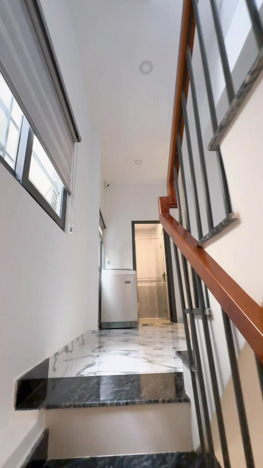 Nhà Nguyễn Trọng Tuyển - 40m² Nở Hậu - 6.6 Tỷ - Full Nội Thất