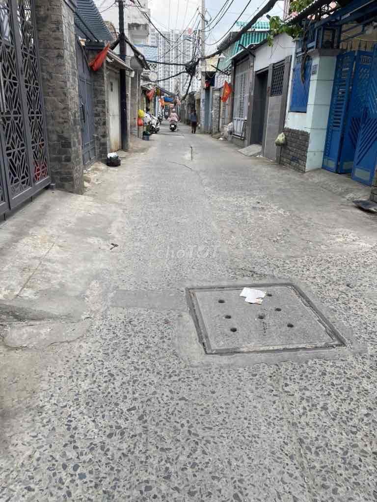 Bán nhà HXH Phạm Hữu Lầu, Quận 7 - 65m2, 5PN, Giá 7.5 tỷ