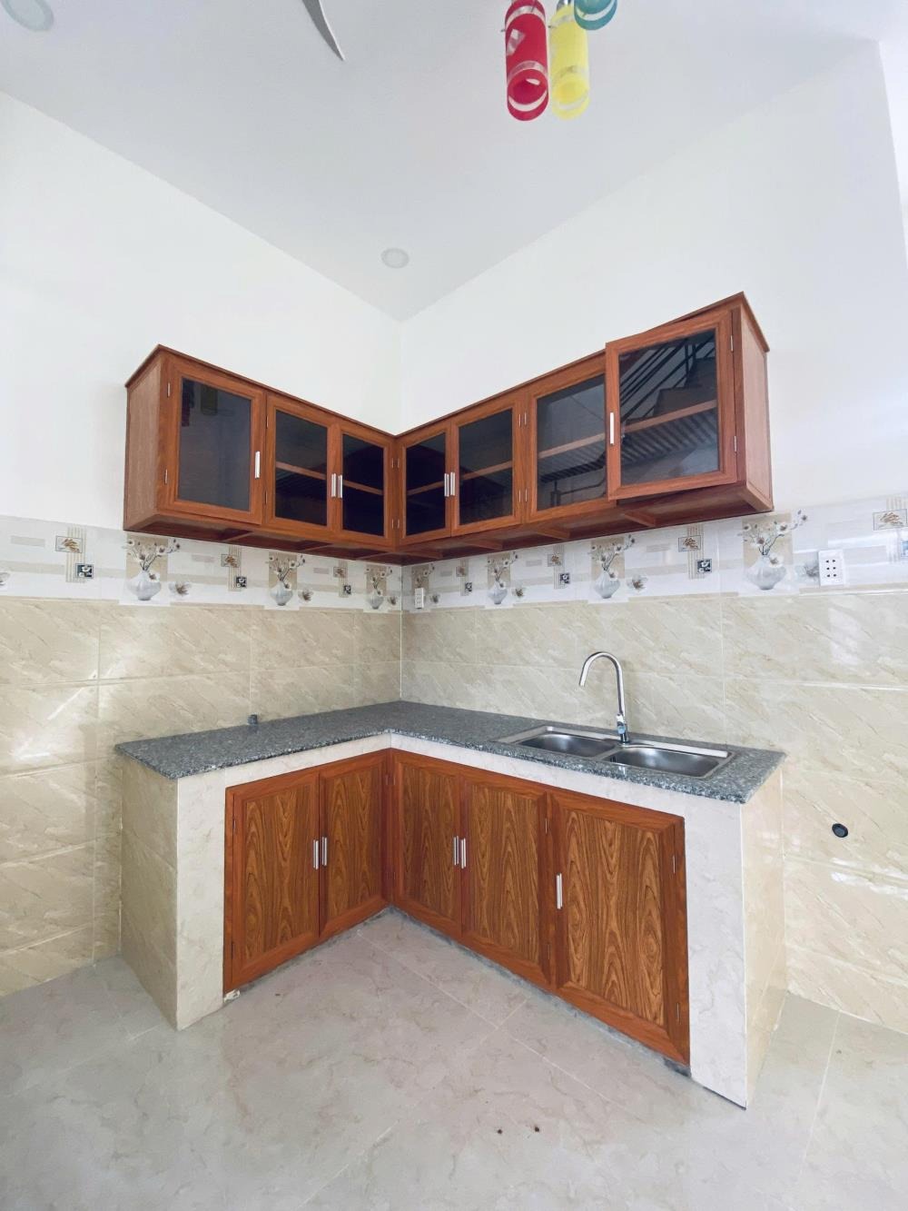 Nhà Chính Chủ Hóc Môn SHR Giá Chỉ 945tr - Vị Trí Đắc Địa, Pháp Lý Chuẩn