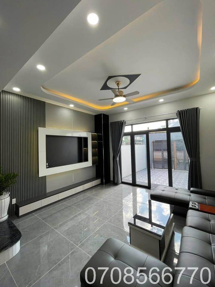 Cơ hội Vàng: Nhà 5x17, Sổ Hồng Riêng, Xe Hơi Vào, Giá Chỉ 980tr