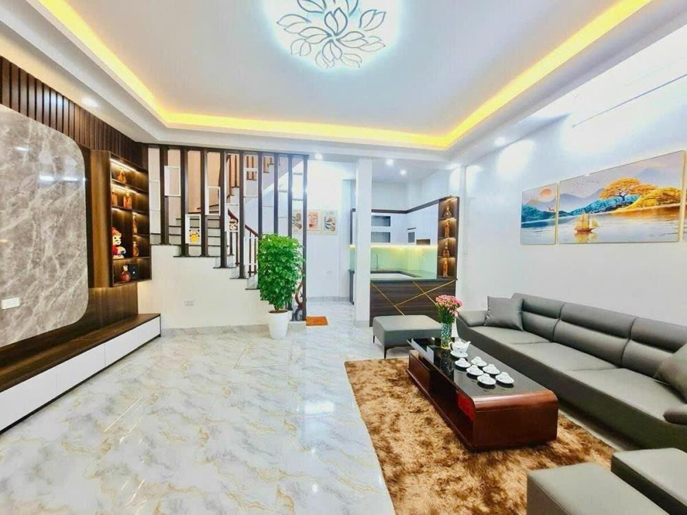 Bán nhà Kim Mã 45m2, Mặt tiền 7m, Lô góc 2 thoáng, Full Nội Thất, Ngõ Nông