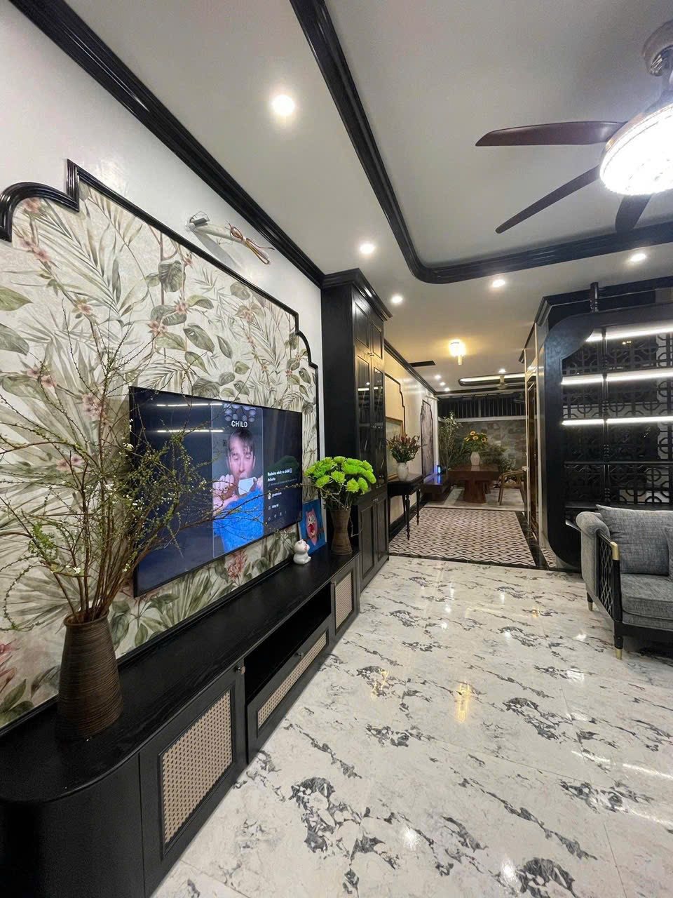 Bán Nhà Phố Miếu Đầm Lô Góc, Ô Tô Vào Nhà, Giá 11 Tỷ