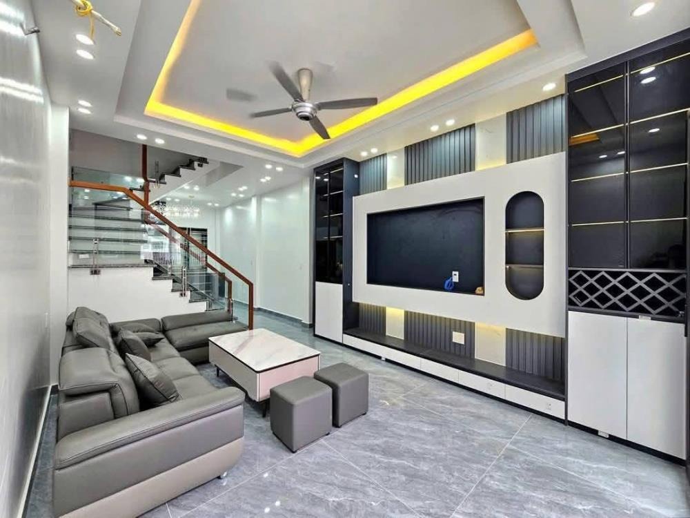 Nhà Đại Mỗ - Nam Từ Liêm - Giá 5.6 Tỷ - Diện Tích 34m² - Vị Trí Đắc Địa