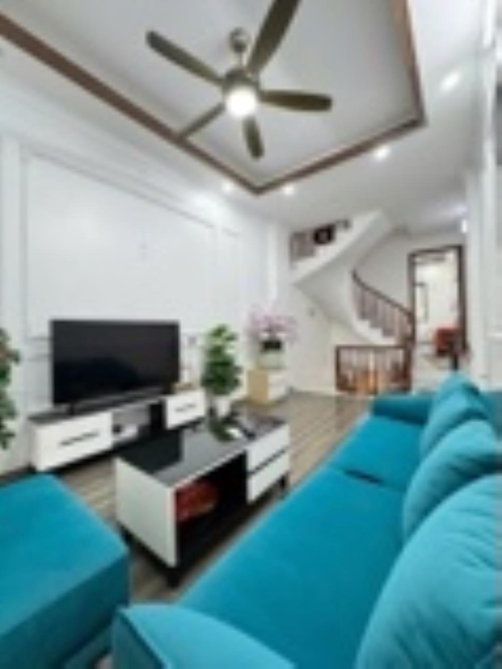 Cần Bán Gấp Phố Lê Trọng Tấn Hà Đông - 8 Tỷ - Vài Bước Ra Ô Tô