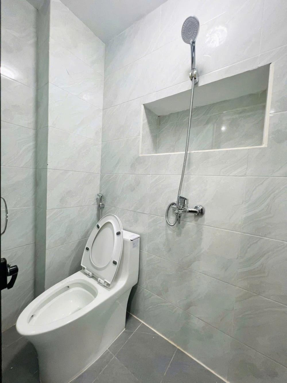 Nhà 5 Tầng, Ngõ Ba Gác, Minh Khai - 4.68 Tỷ - Gần Phố, Phong Thủy Tốt