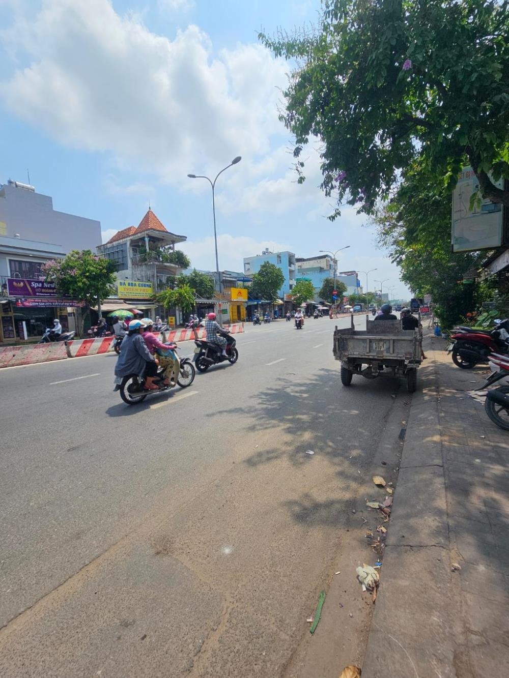 Bán nhà mặt tiền Lê Trọng Tấn, Tân Phú: 100m2, 2 tầng, KD đỉnh, giá 16 tỷ