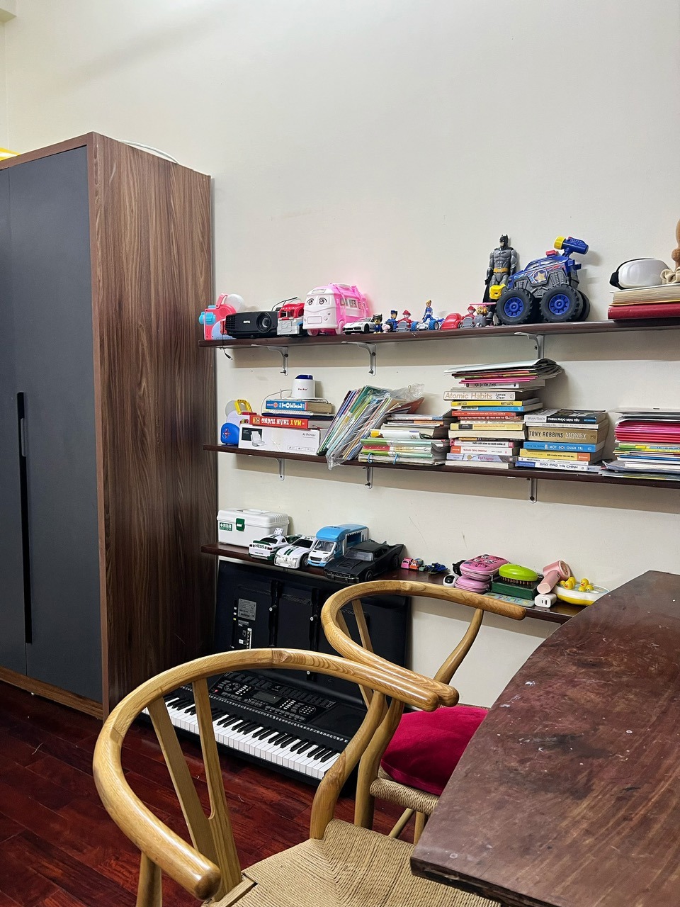 Bán Nhà 85m2 Phố Vũ Ngọc Phan - Vị Trí Đắc Địa, Thông Thoáng, Gần Nhiều Tiện Ích