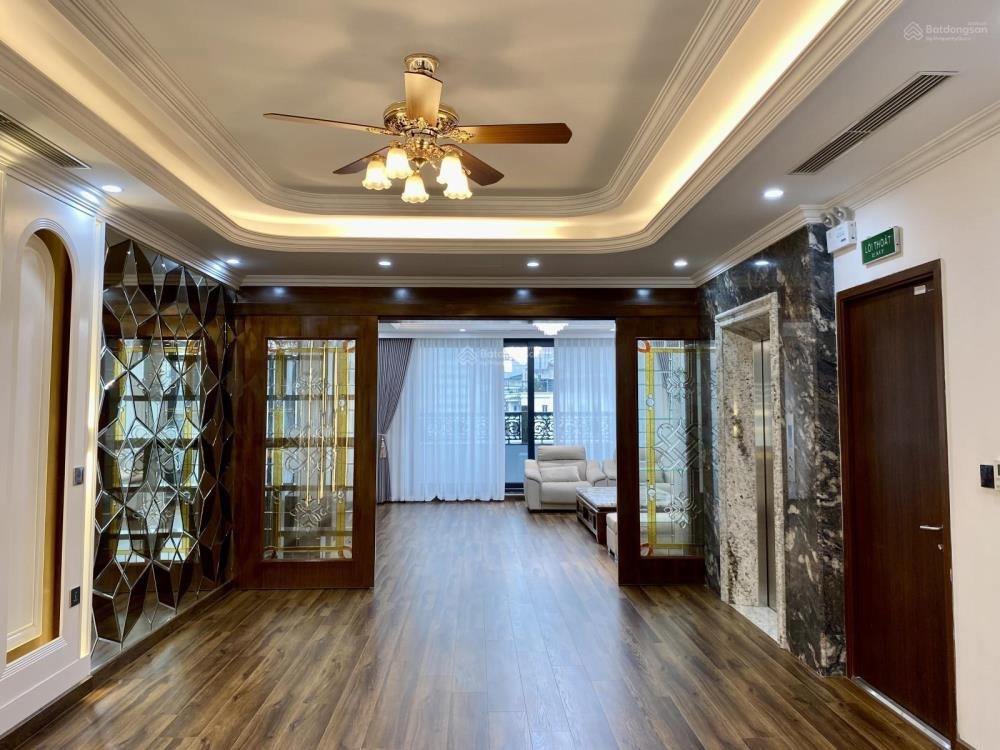 Bán nhà phố Nguyễn Hoàng, Mỹ Đình: 130m2, 9 tầng, Giá Tốt