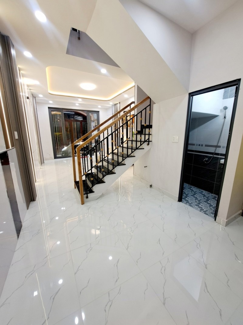 Siêu phẩm nhà mới gần Aeon, Chợ Tân Hương - Chỉ 4 tỷ