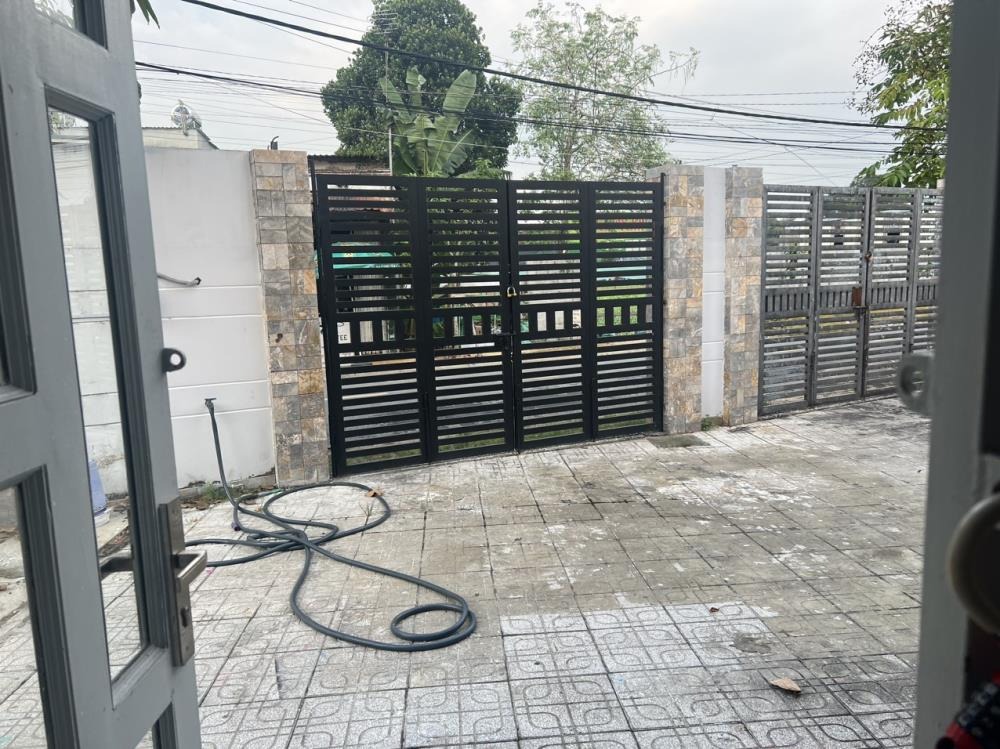 Bán Nhà 1 Lầu Mặt Tiền Đường Nhựa, Thới Tam Thôn, Hóc Môn - Giá 4.99 Tỷ