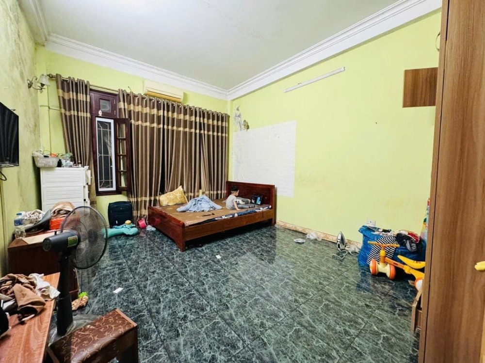 Nhà Đại Mỗ 57m2, 4 Tầng, Giá Tốt - Gần Mặt Phố, Oto Đỗ Cửa