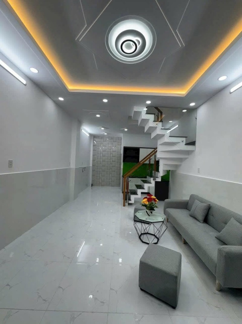 Bán Nhà Đẹp Quận Bình Tân: 1 Trệt 1 Lầu, Giá 3.x Tỷ - Vị Trí Đắc Địa