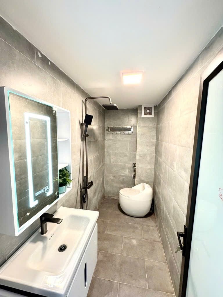 Nhà đẹp Xuân Đỉnh: Dân Xây, Vị Trí Đắc Địa, Giá Tốt