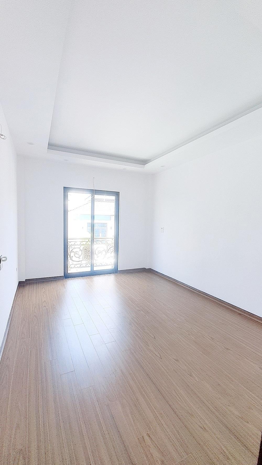 Bán nhà Bạch Mai 5 tầng, 3 ngủ, 5.5 tỷ - Vị trí đắc địa, tiện ích đầy đủ