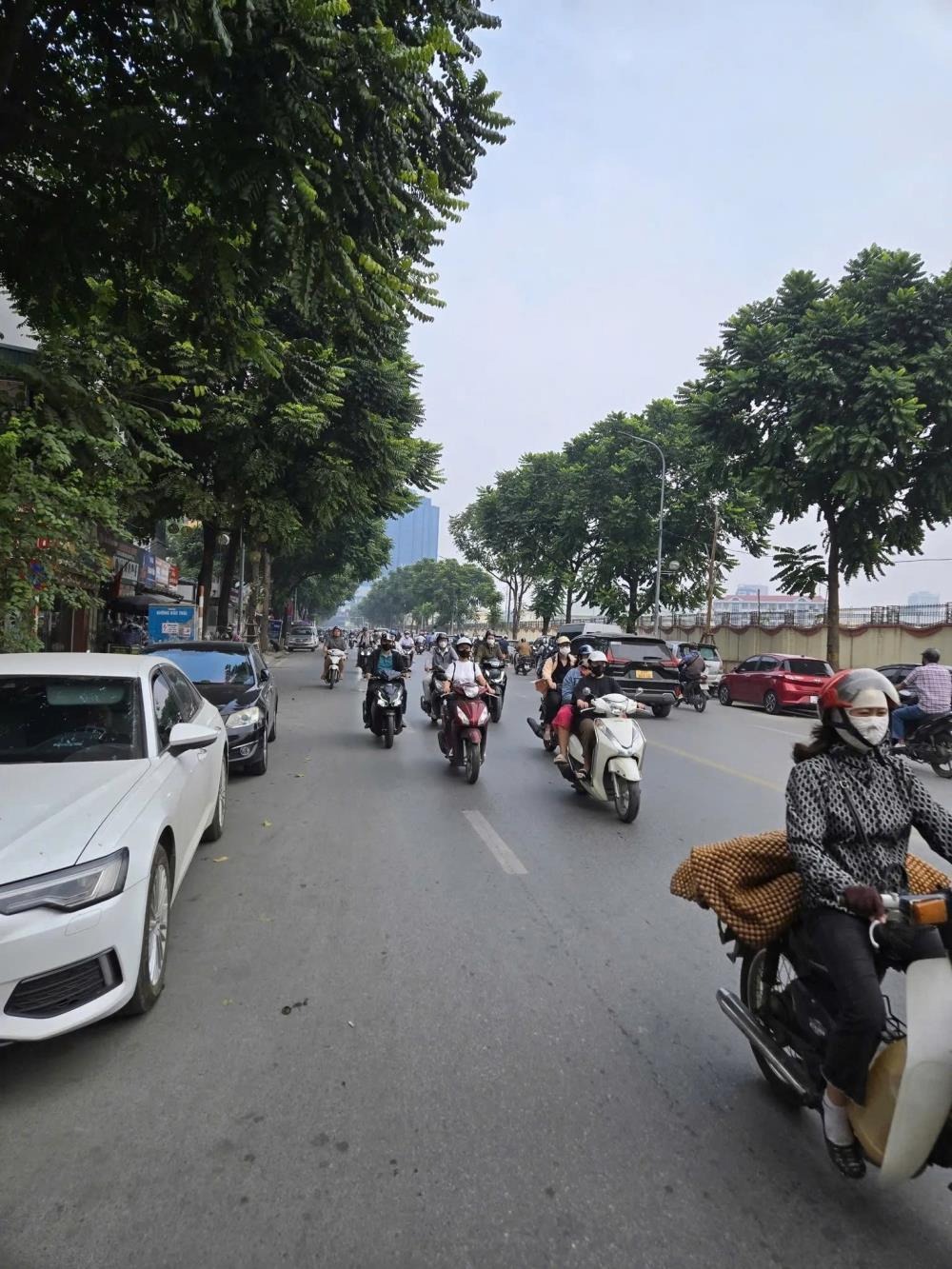 Nhà Mặt Phố Lê Trọng Tấn - Vị Trí Đắc Địa, Kinh Doanh Sức Lợi