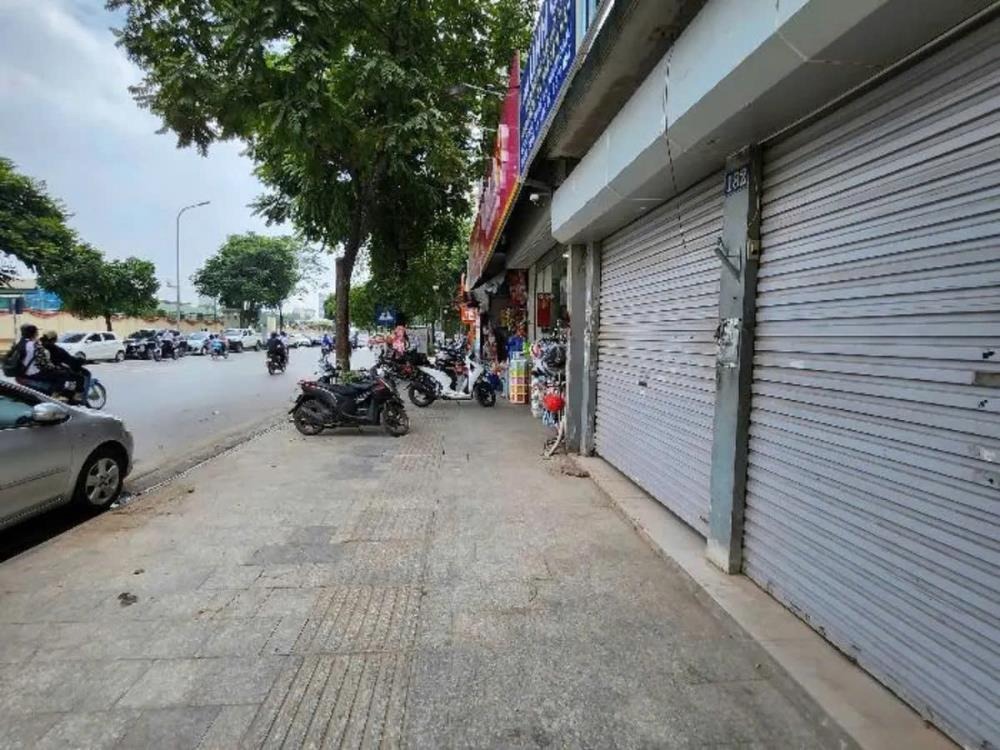 Nhà Mặt Phố Lê Trọng Tấn - Vị Trí Đắc Địa, Kinh Doanh Sức Lợi