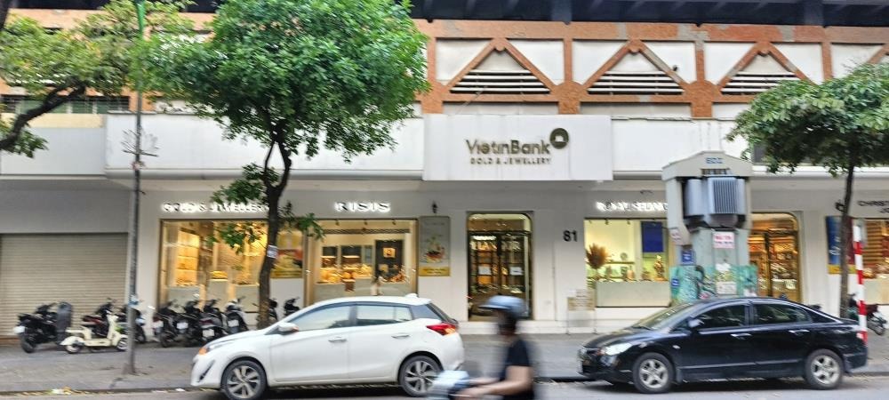 Nhà Mặt Phố Huế - Vị trí Đắc Địa, Giá Tốt - Quận Hai Bà Trưng