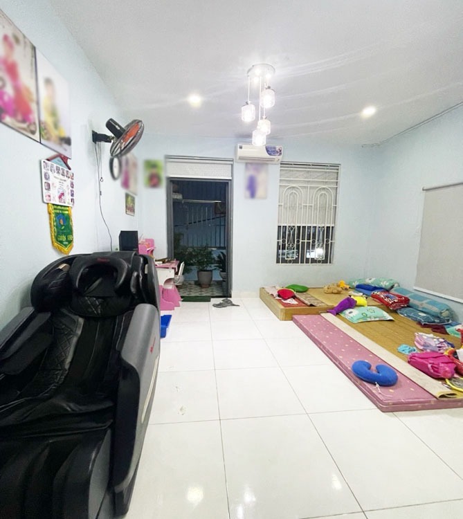 Nhà Hẻm Xe Hơi, Tân Phú: 4.5x15m, 70m2, 6.2 tỷ - Pháp lý chuẩn, hỗ trợ vay