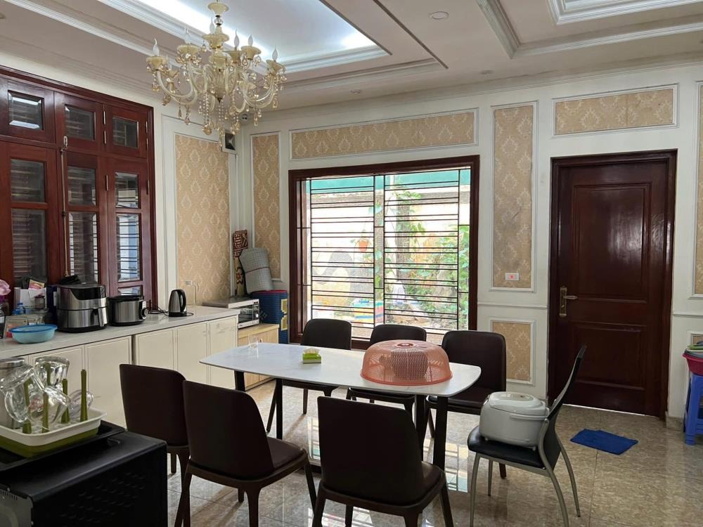 Bán Biệt Thự Cao Cấp Gần Khách Sạn Marriot, Hà Nội - 48.5 Tỷ