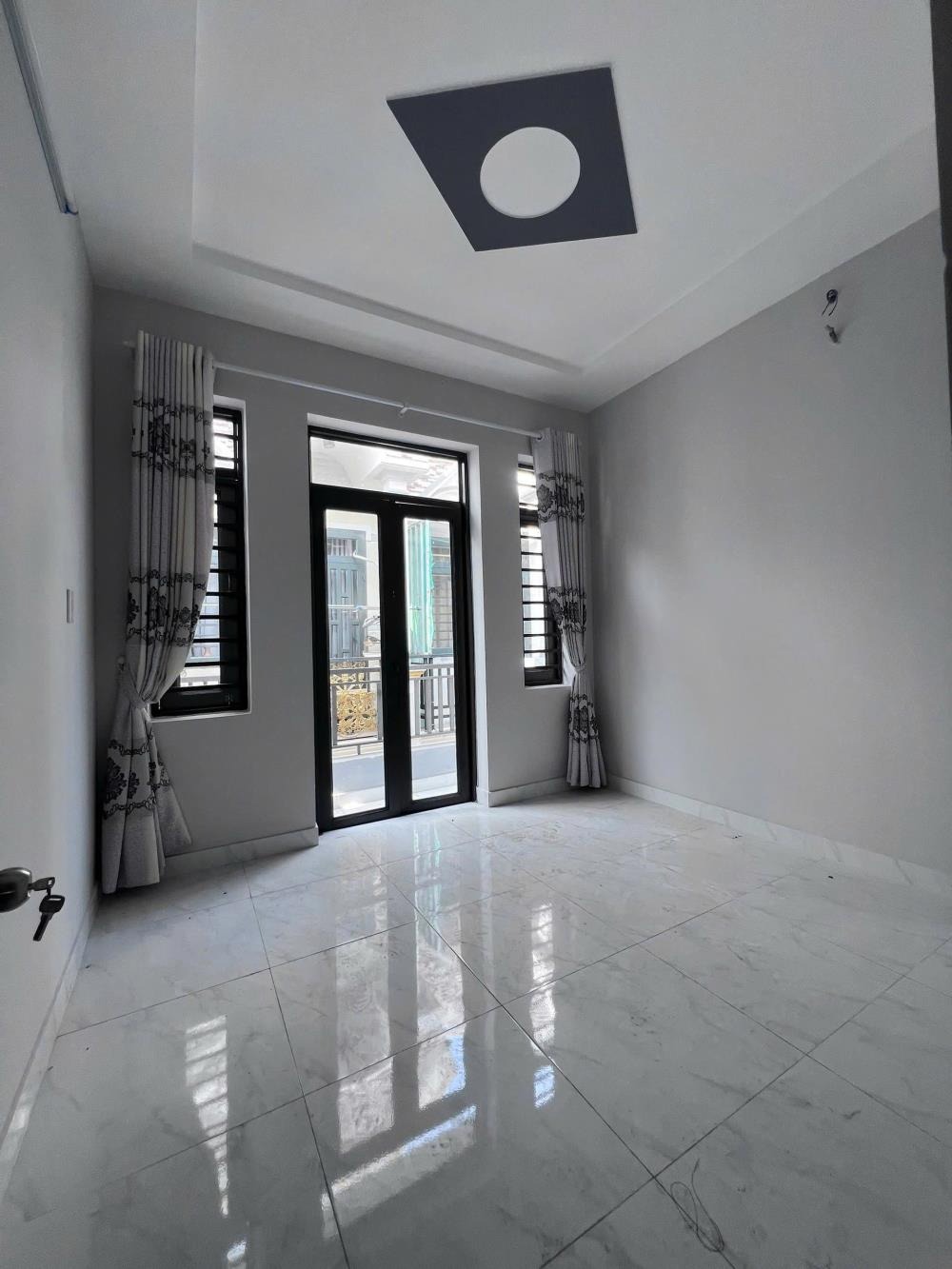 Nhà Chính Chủ Hóc Môn Giá Chỉ 700tr - Pháp Lý Chuẩn