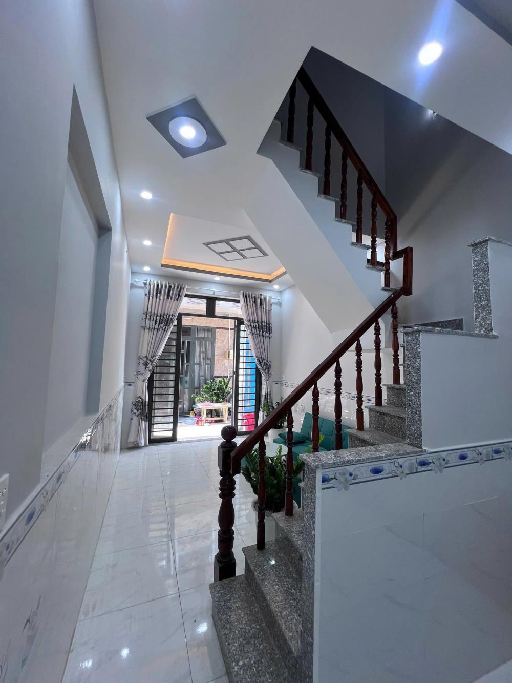 Nhà Chính Chủ Hóc Môn Giá Chỉ 700tr - Pháp Lý Chuẩn
