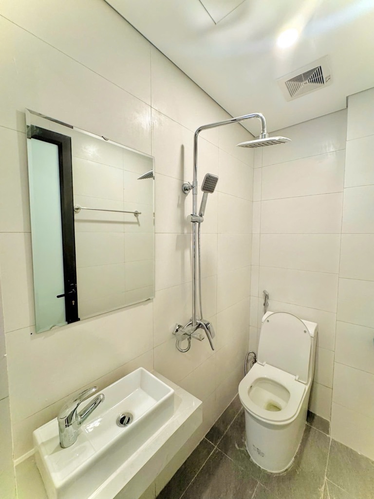 Bán Căn Hộ Mini Lĩnh Nam: 54m², 2PN, Giá 2.35 Tỷ - Vị Trí Đắc Địa