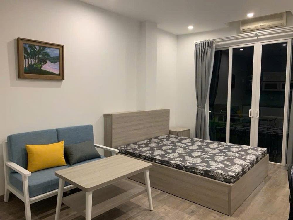 Bán nhà phố Thái Hà, Đống Đa - 65m2, 7 tầng, MT 4m, 3x tỷ