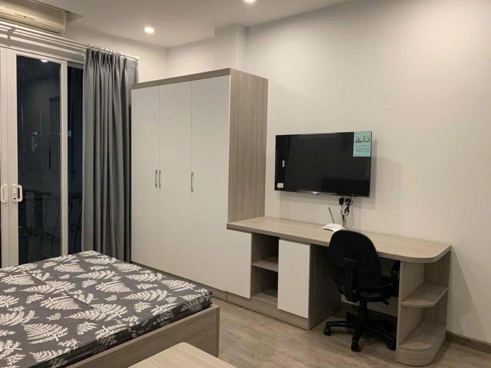 Bán nhà phố Thái Hà, Đống Đa - 65m2, 7 tầng, MT 4m, 3x tỷ