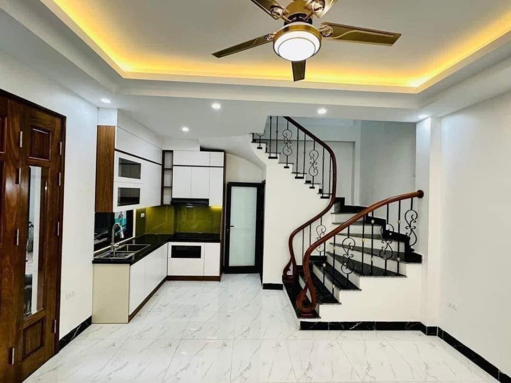 Nhà Mới Đẹp 5 Tầng, Mặt Tiền Rộng Phố Lụa Vạn Phúc, Giá 7 Tỷ
