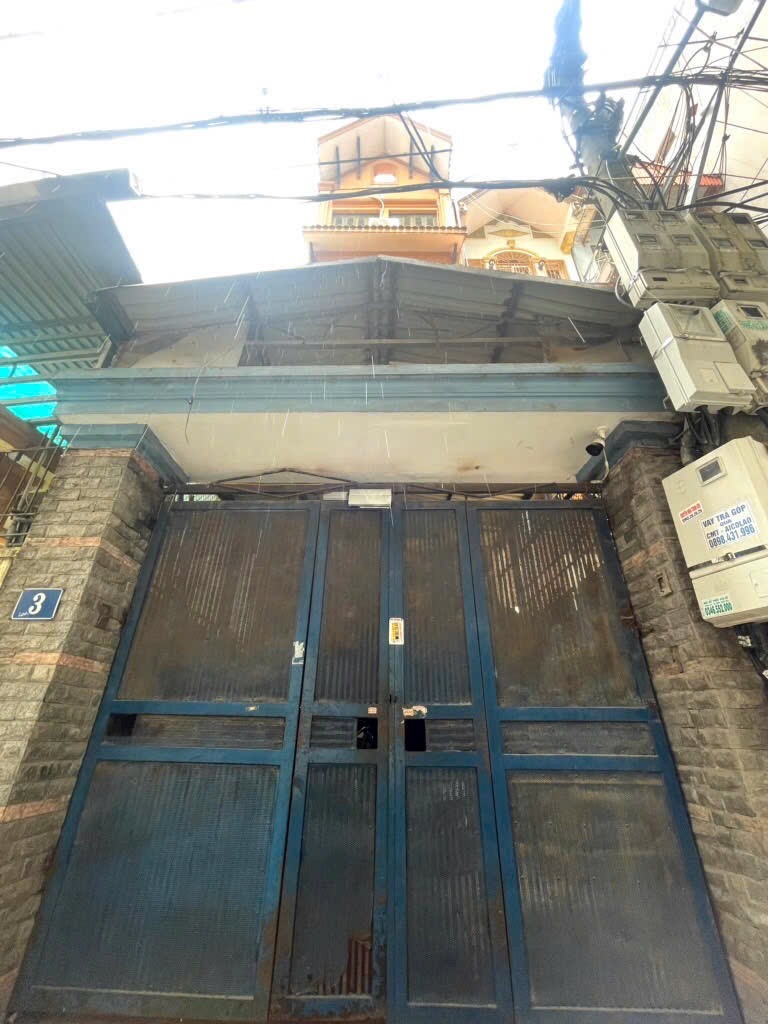 Bán Nhà Phố Quan Hoa, Cầu Giấy - 6 Phòng Ngủ, 20.9 Tỷ
