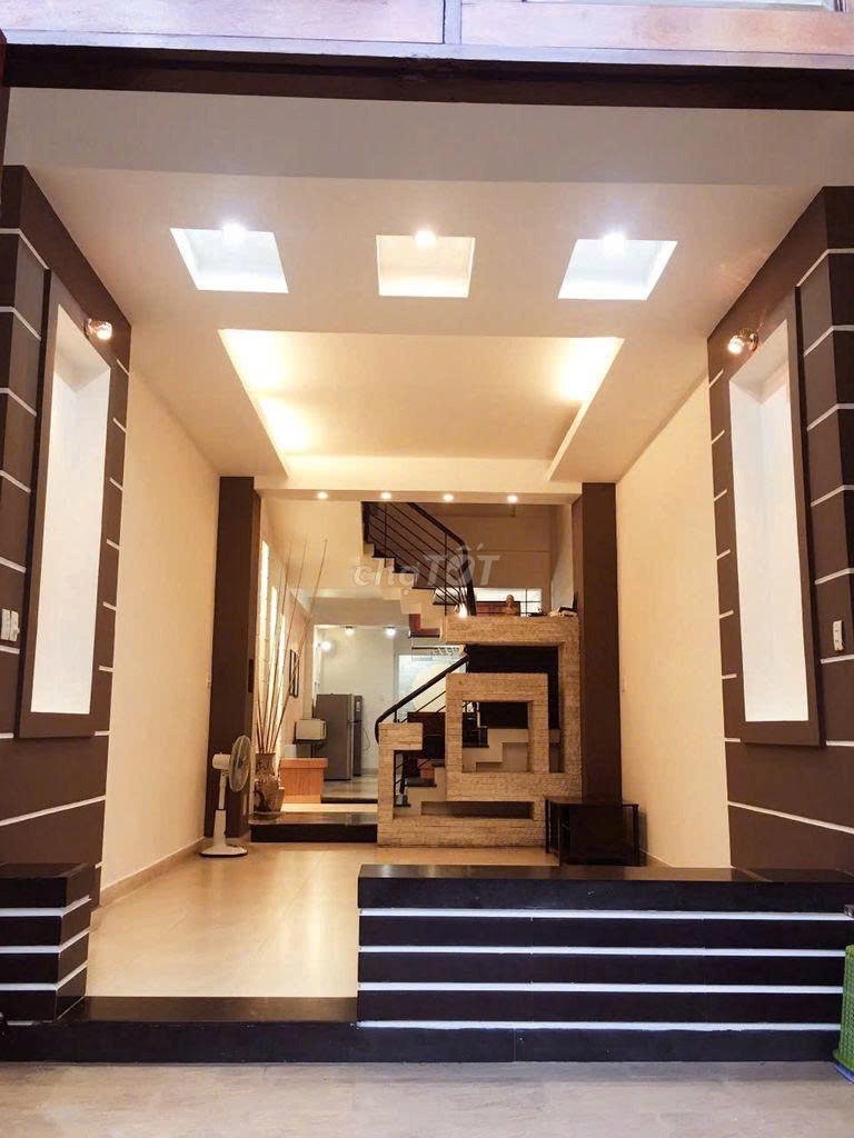 Cho Thuê Nhà Hẻm Xe Hơi, 5PN, Nội Thất Đầy Đủ, Bình Thạnh - Giá 35tr