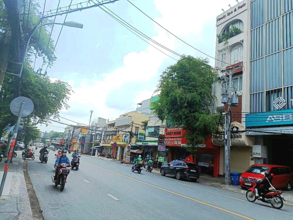 Bán Nhà Đất Khu D2 Bình Thạnh - Giá Tốt, Vị Trí Đắc Địa