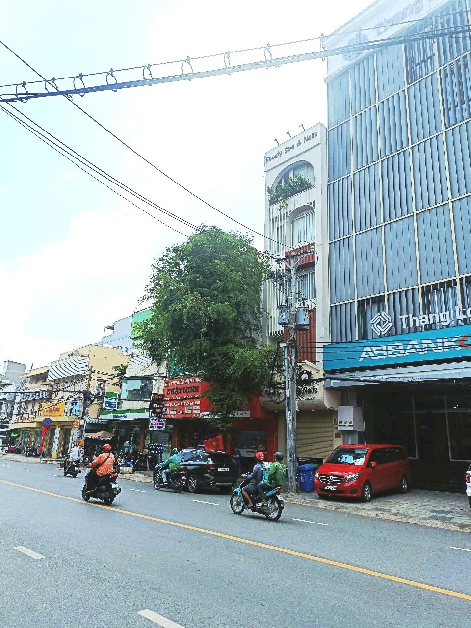 Bán Nhà Đất Khu D2 Bình Thạnh - Giá Tốt, Vị Trí Đắc Địa