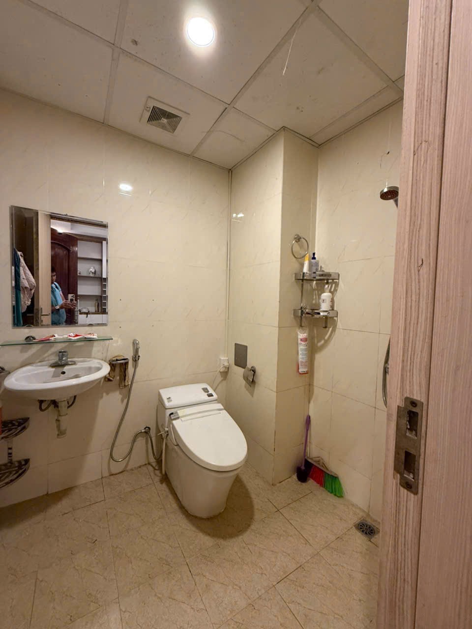 Bán Căn Hộ 2PN, 72m², Tầng Đẹp, Giá Tốt Tại Thanh Hà Cienco