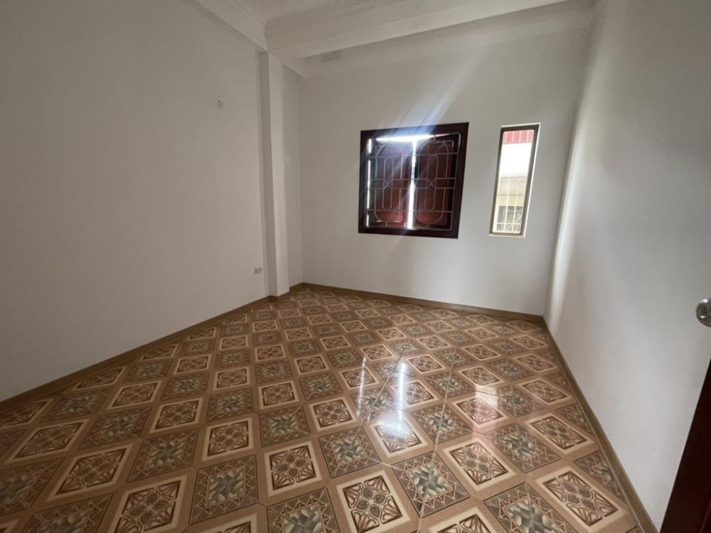 🏠 Nhà 5 Tầng, Trung Tâm Cầu Giấy - 7 Phòng Ngủ - 9.5 Tỷ