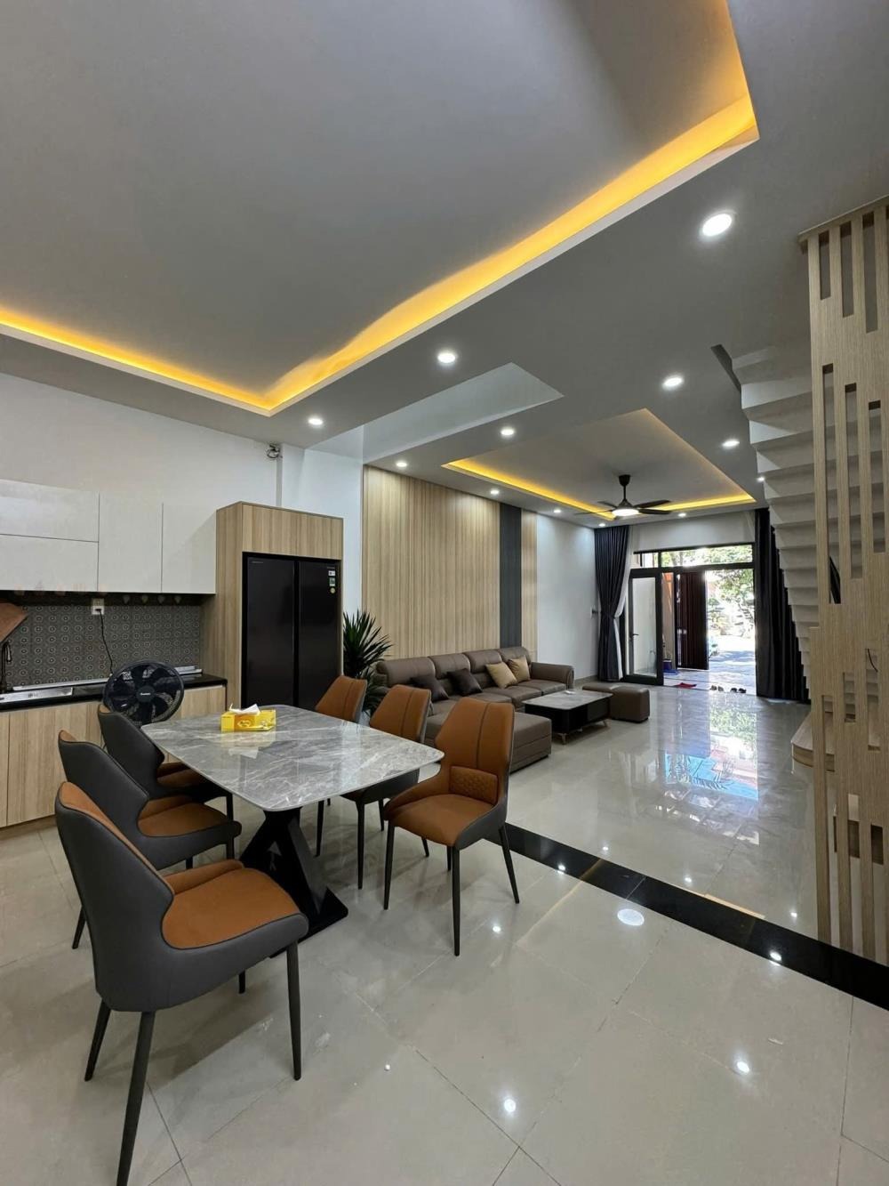 Bán Nhà Lô Góc Phú Đô - Nam Từ Liêm - Full Nội Thất - Dòng Tiền Ổn Định