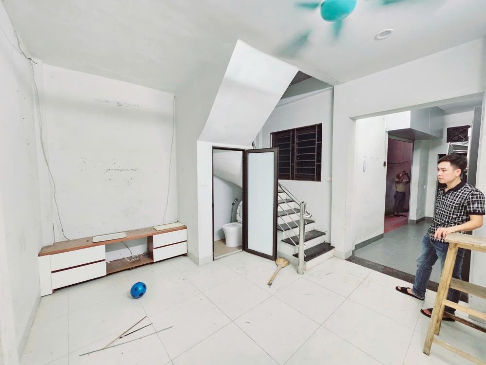 Mỹ Đình: Lô Góc 30m2, 4 Tầng, 5.55 Tỷ - Vị Trí Đắc Địa, Tiện Kinh Doanh