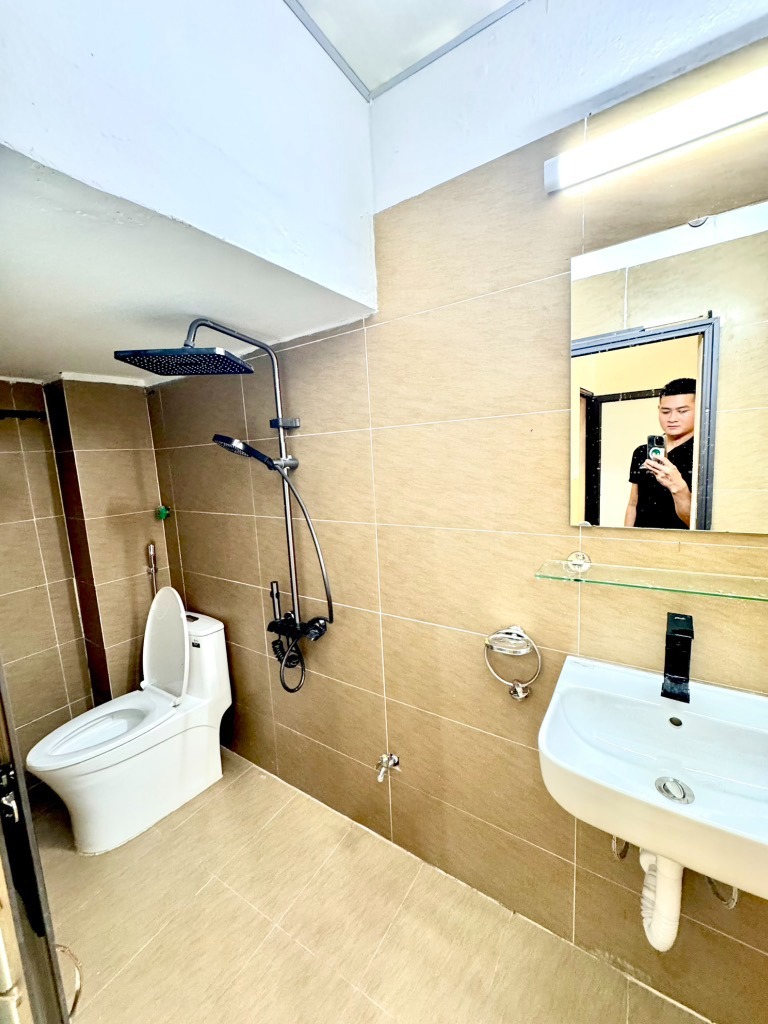 Giá Tốt: 5.19 tỷ Nhà Đẹp Hoàng Hoa Thám, Ba Đình, Full Nội Thất 3 Tầng