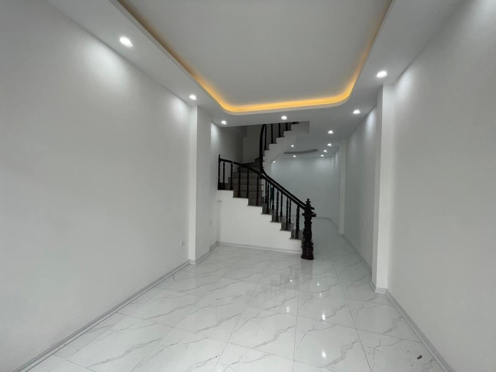 Nhà Mới 4 Tầng, 6.85 Tỷ - Phố Hà Đông - Ô Tô Đỗ Cửa - Gần Aeon Mall