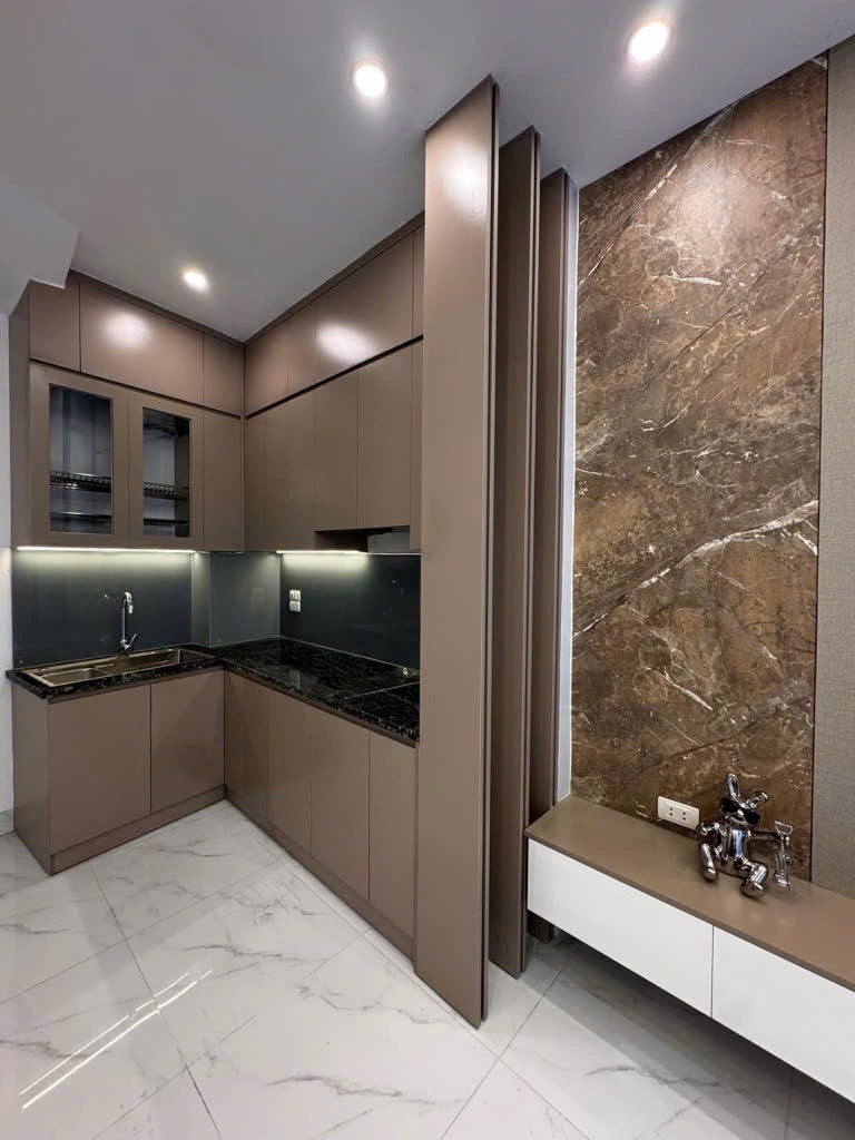 Nhà đẹp Xuân La, Tây Hồ: 7.75 tỷ - 35m2 - Vị trí đỉnh